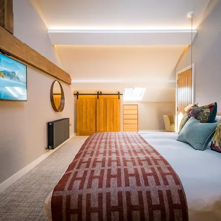 Hollybush Barn At The Heaning Estate Holiday home *